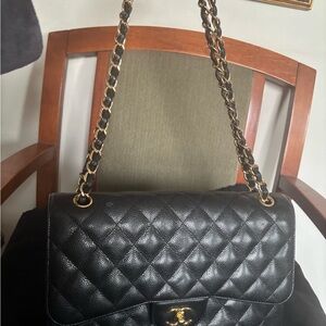 Chanel Chic Black Quilted Leather Bag